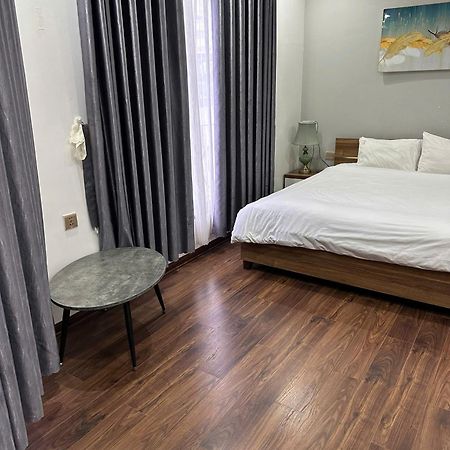 Royal Hotel & Apartment Дананг Екстер'єр фото