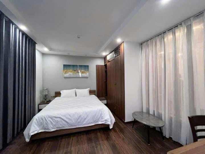 Royal Hotel & Apartment Дананг Екстер'єр фото